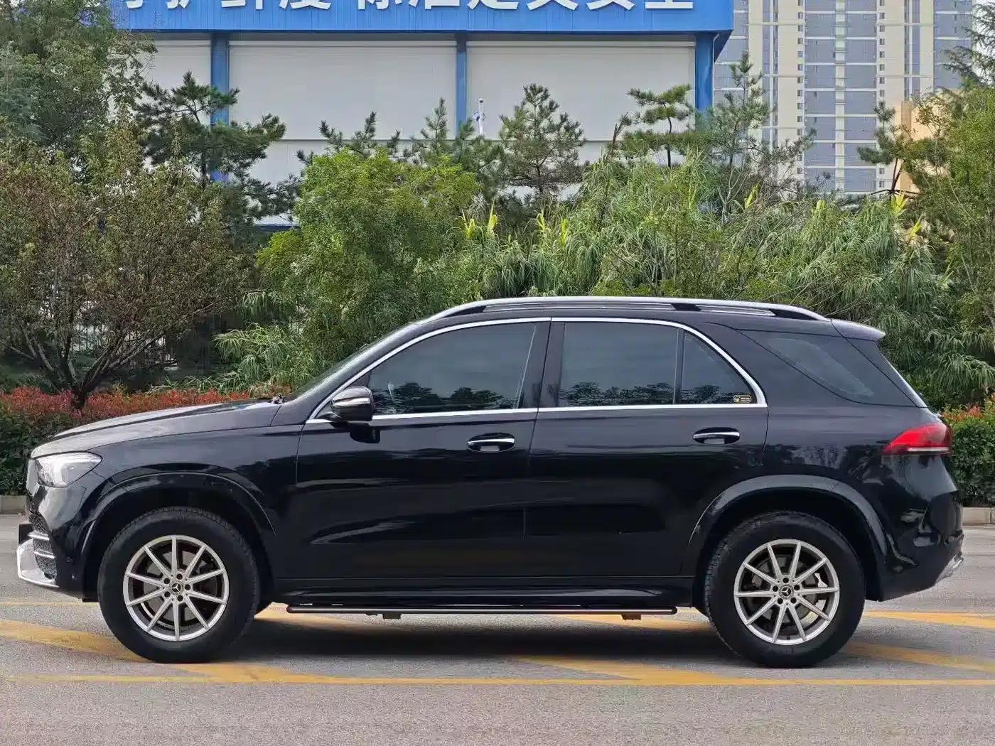 Imported Mercedes-Benz GLE 2022 GLE 350 4MATIC Fashion Model — миниатюра 7