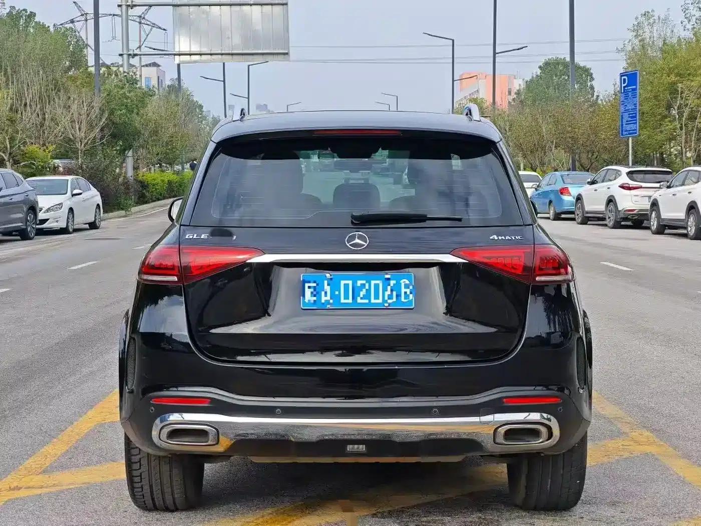 Imported Mercedes-Benz GLE 2022 GLE 350 4MATIC Fashion Model — миниатюра 8