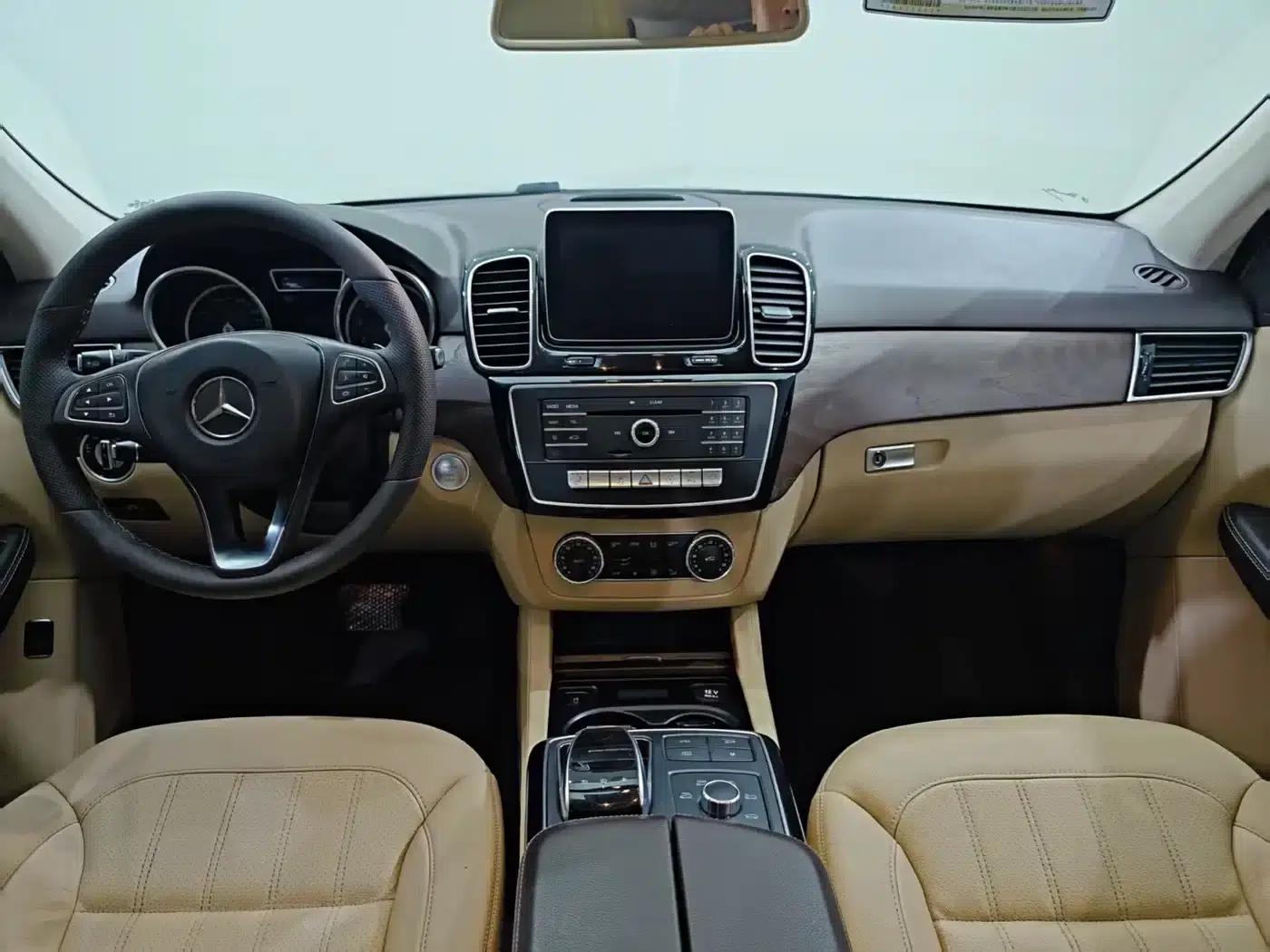 Mercedes-Benz GLE (Imported) 2015 GLE 400 4MATIC — миниатюра 4