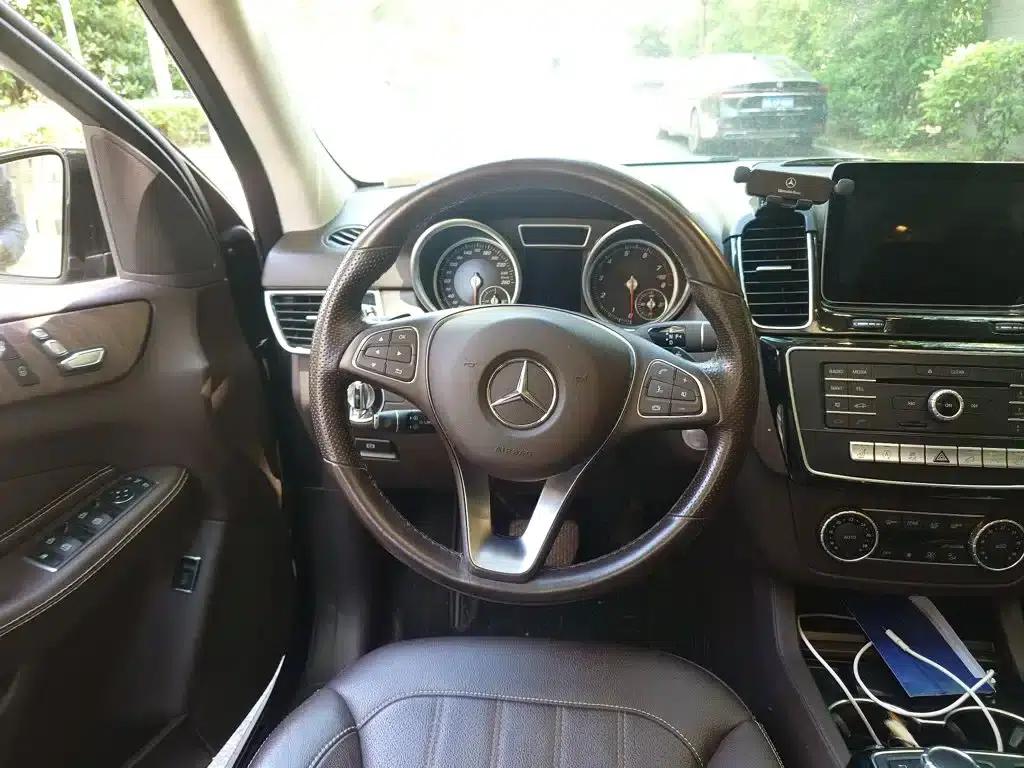 Imported Mercedes-Benz GLE 2016 GLE 320 4MATIC Dynamic — миниатюра 3