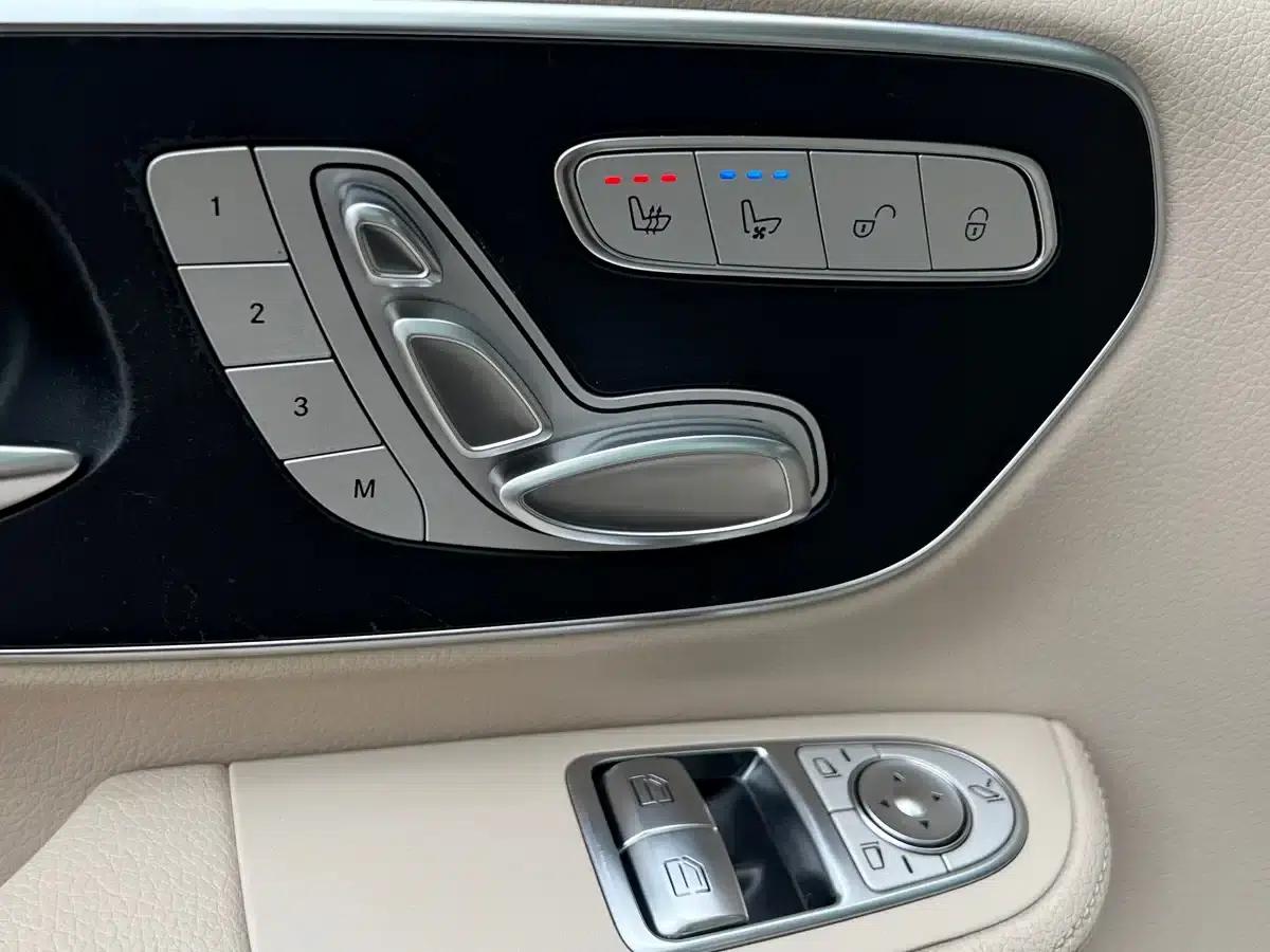Mercedes-Benz V-Class 2018 V 260 Premium Edition (China VI Emission Standard) — миниатюра 13