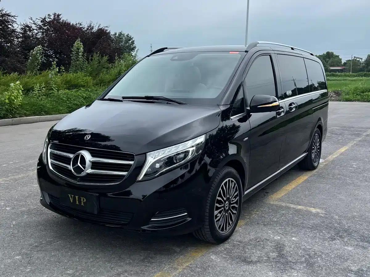 Mercedes-Benz V-Class 2018 V 260 Premium Edition (China VI Emission Standard) — миниатюра 3