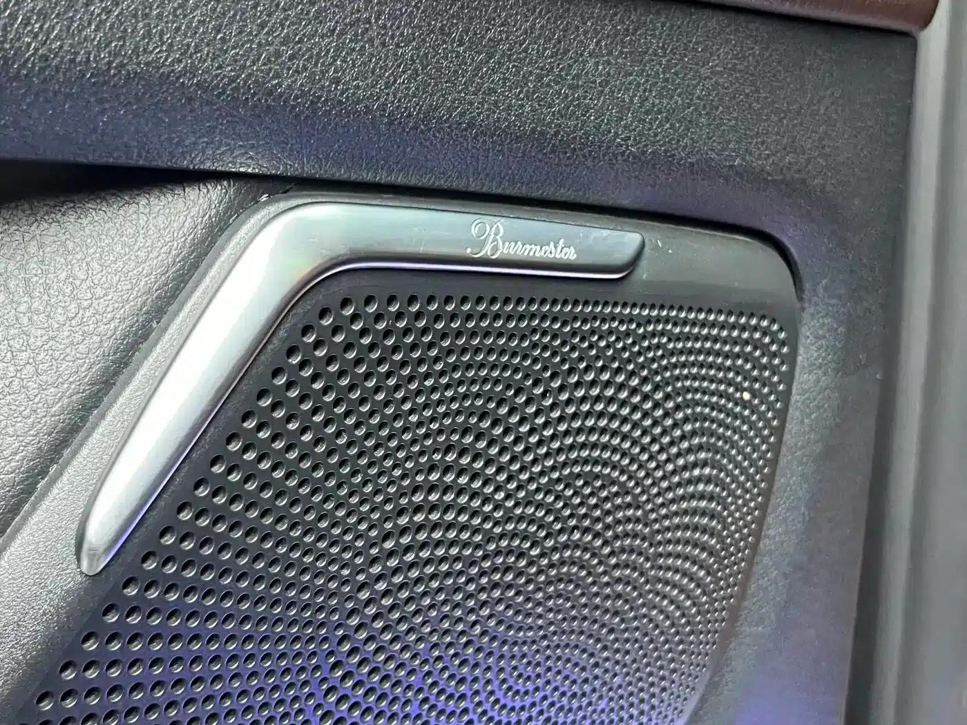 Mercedes-Benz V-Class 2021 V 260 L Long Wheelbase Luxury Edition — миниатюра 31