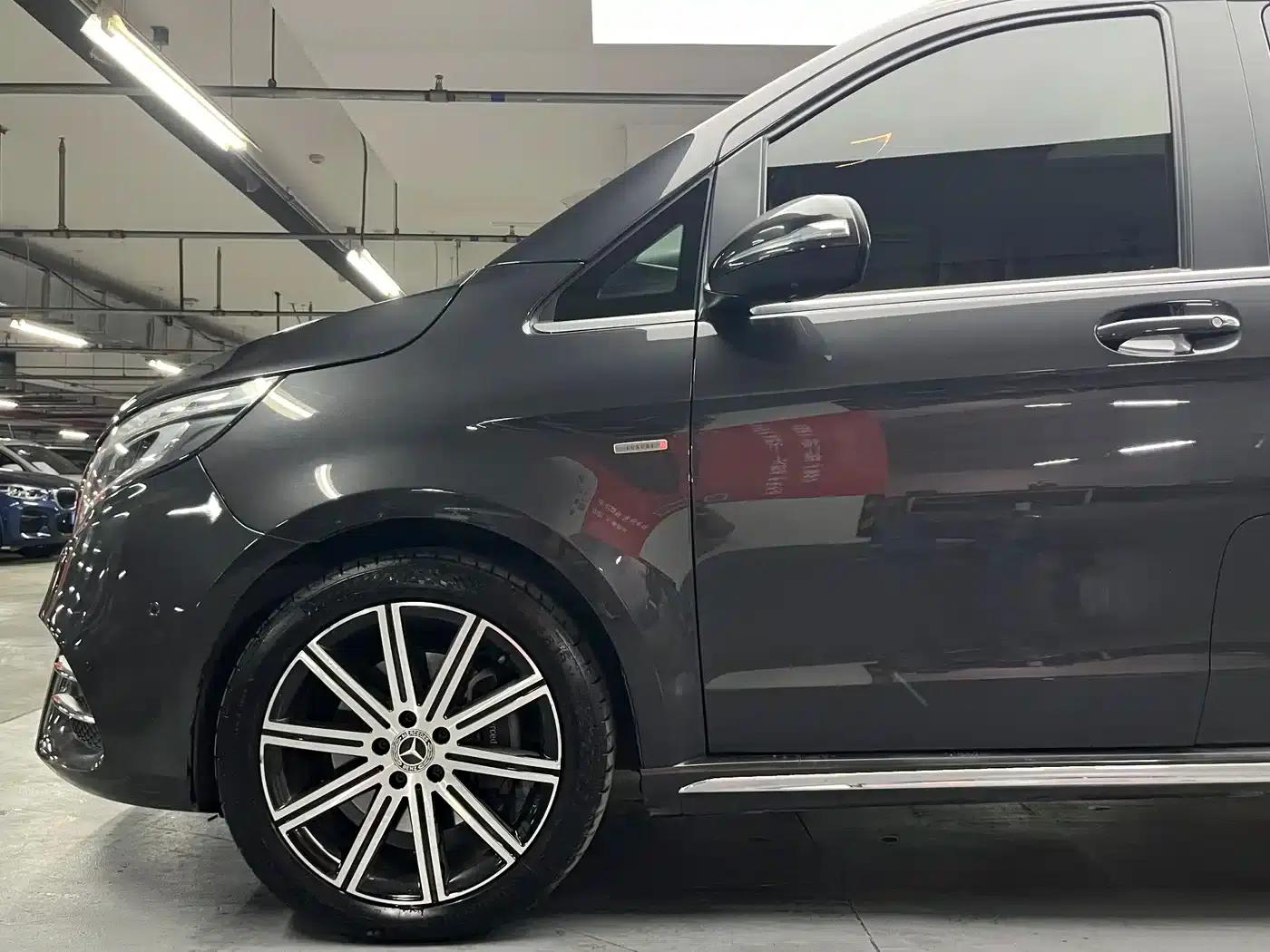 Mercedes-Benz V-Class 2021 V 260 L Long Wheelbase Luxury Edition — миниатюра 7