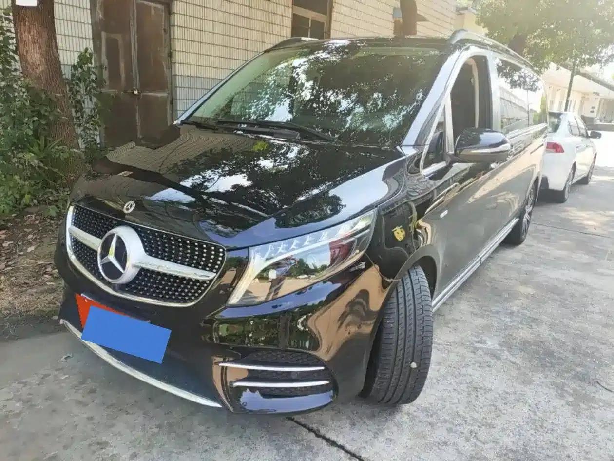 Mercedes-Benz V-Class 2022 V 260 L Long Wheelbase Luxury Edition — миниатюра 1