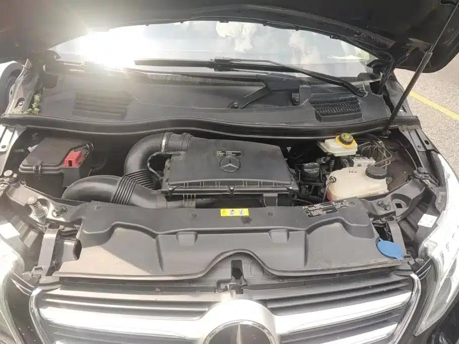 Mercedes-Benz V-Class 2018 V 260 Premium Edition (China VI Emission Standard) — миниатюра 10