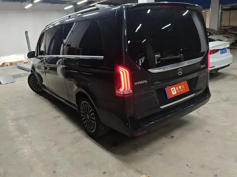 Mercedes-Benz V-Class 2018 V 260 L Premium Extended Edition (China VI Emission Standard) — миниатюра 9