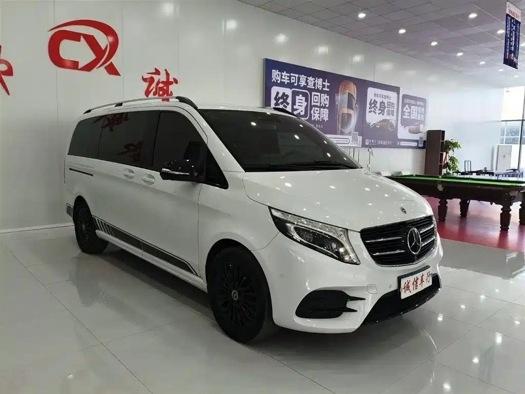 Mercedes-Benz V-Class 2018 V 260 Premium Edition (China V Emission Standard) — миниатюра 3