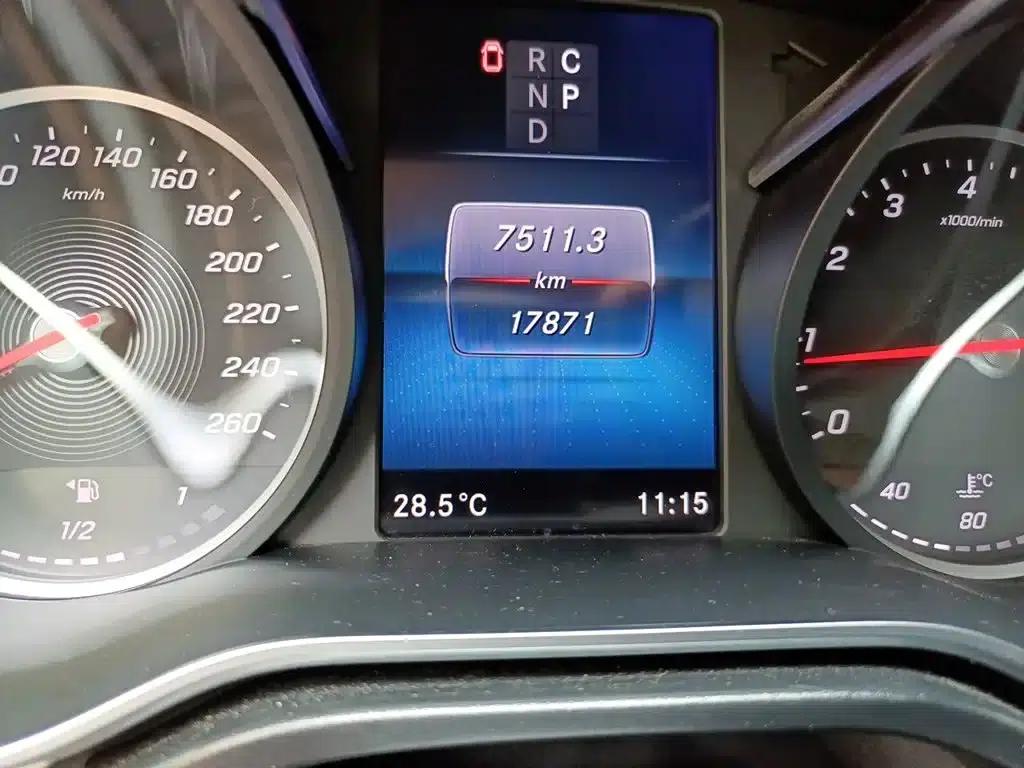 Mercedes-Benz V-Class 2022 V 260 Premium Edition — миниатюра 5