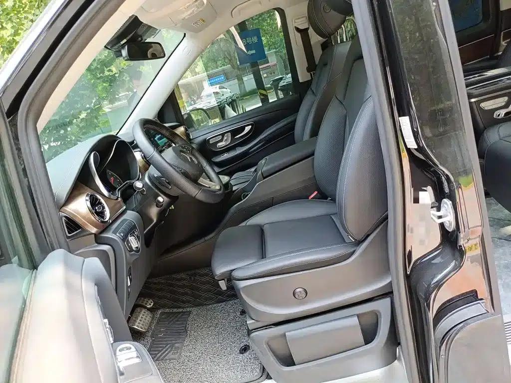 Mercedes-Benz V-Class 2022 V 260 Premium Edition — миниатюра 8