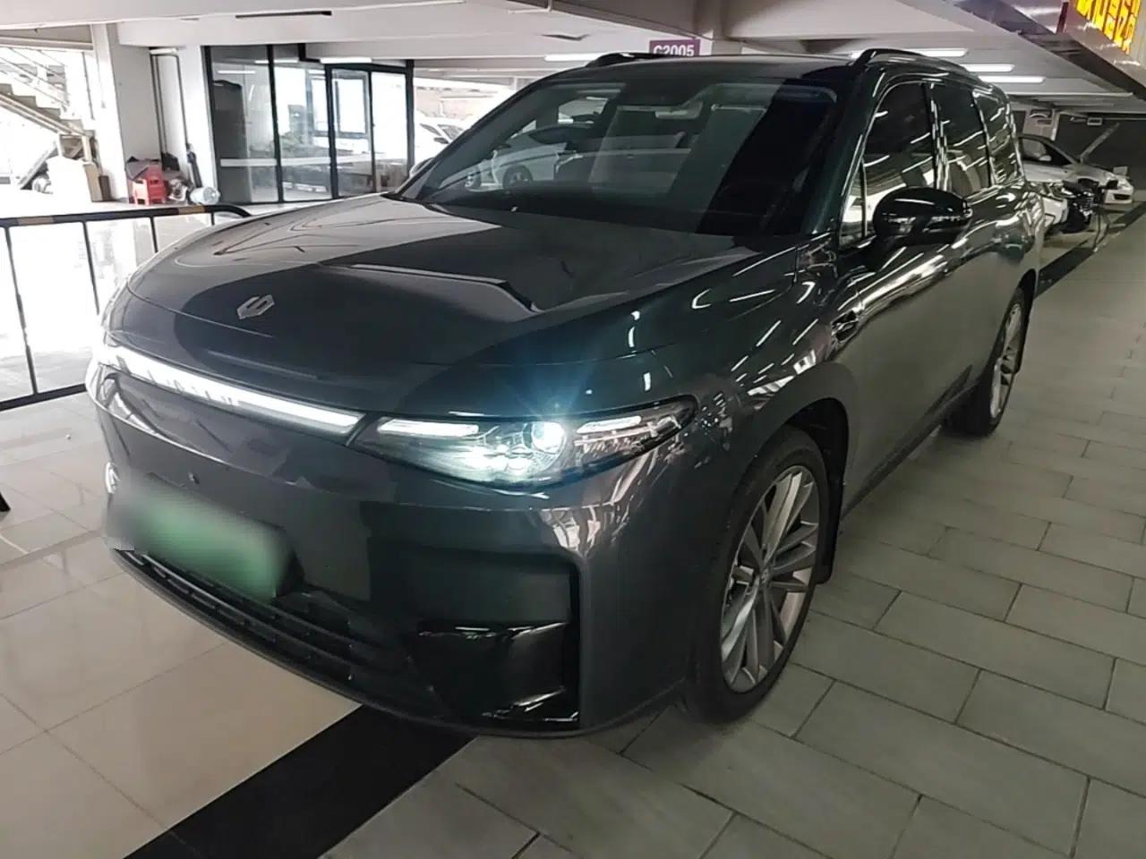 Leapmotor C16 2024 Pure Electric 520 Deluxe Edition — миниатюра 1