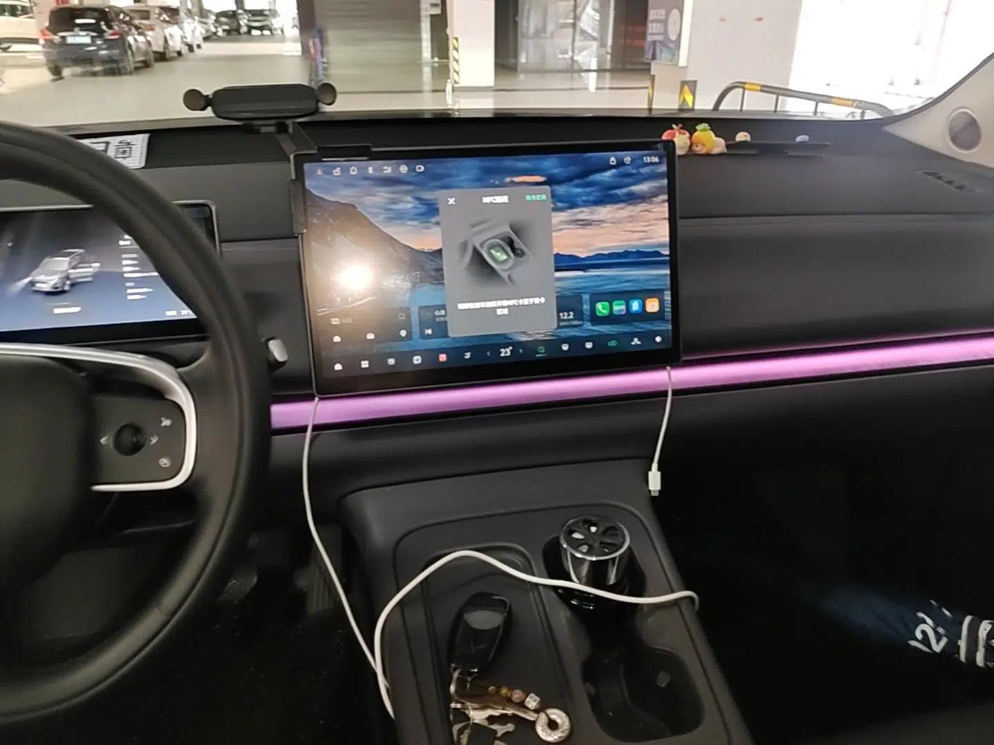 Leapmotor C16 2024 Pure Electric 520 Deluxe Edition — миниатюра 20