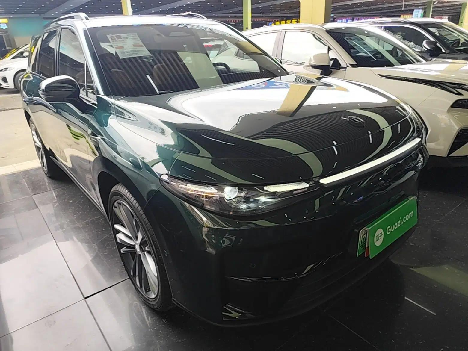 Leapmotor C16 2024 Pure Electric 520 Deluxe Edition — миниатюра 3