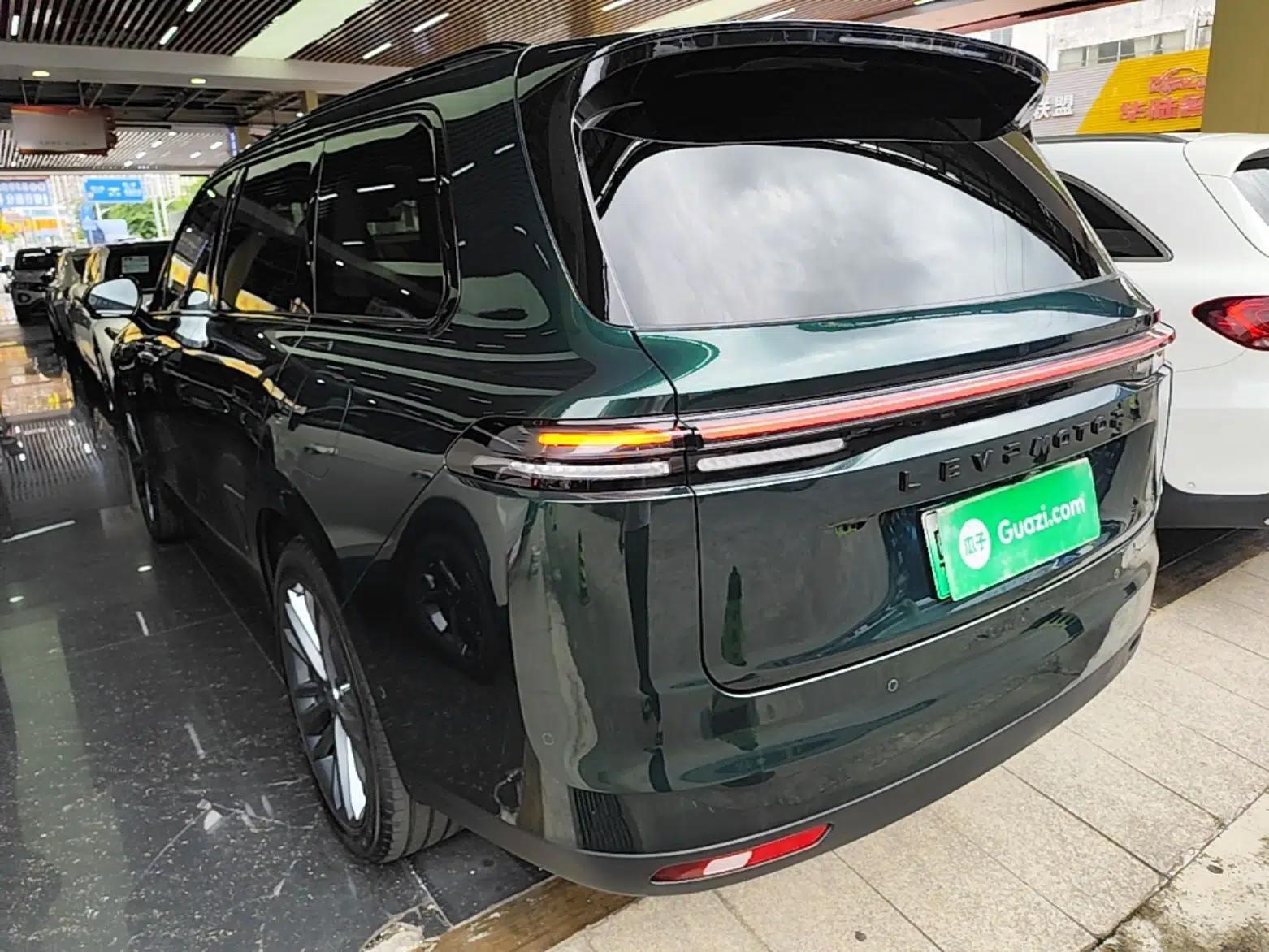 Leapmotor C16 2024 Pure Electric 520 Deluxe Edition — миниатюра 4