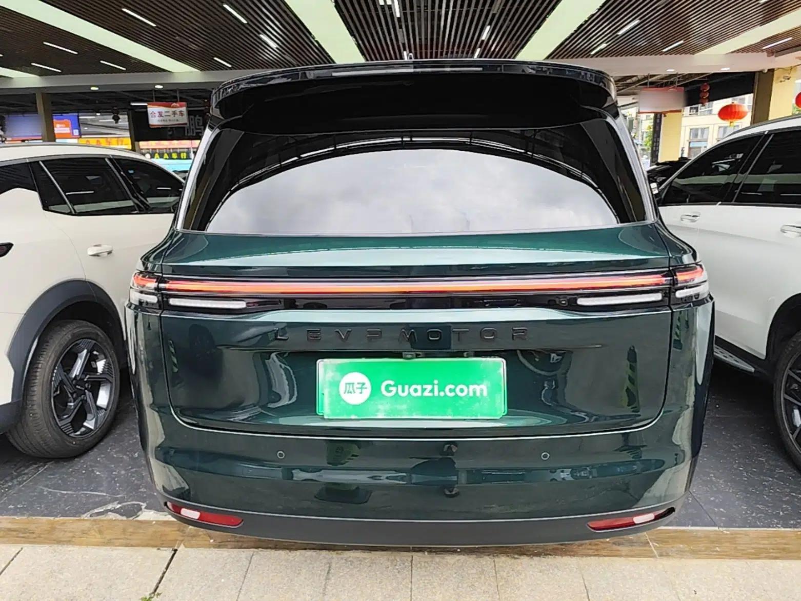 Leapmotor C16 2024 Pure Electric 520 Deluxe Edition — миниатюра 5