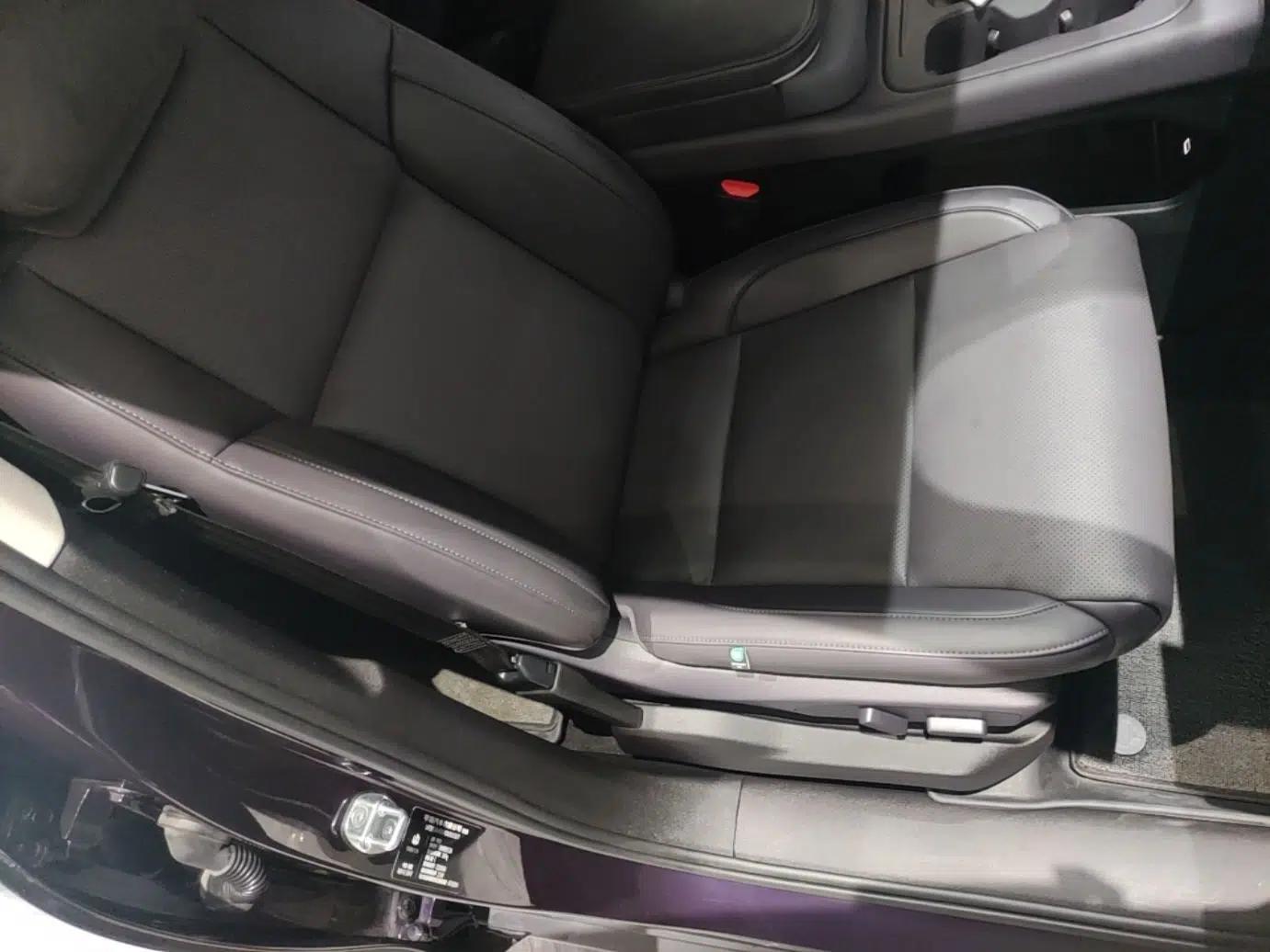 Leapmotor C16 2024 All-Electric 580 Luxury Edition — миниатюра 29