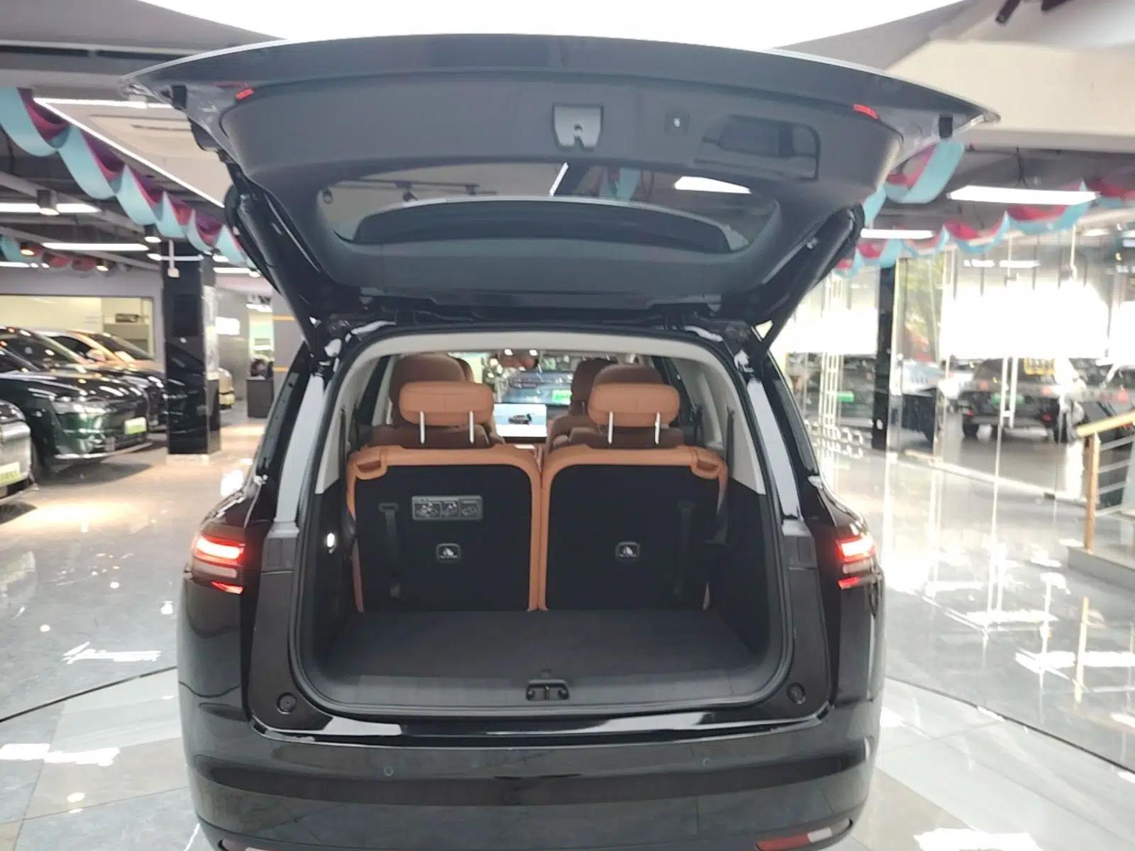 Leapmotor C16 2026 Extended-Range 280 LiDAR Version 6 Seats — миниатюра 22