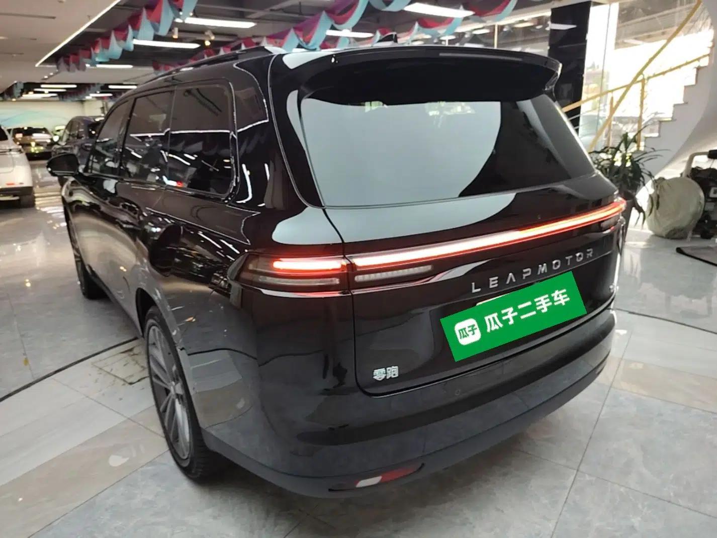 Leapmotor C16 2026 Extended-Range 280 LiDAR Version 6 Seats — миниатюра 4