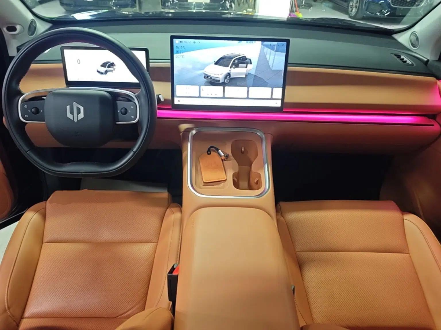 Leapmotor C16 2026 Extended-Range 280 LiDAR Zhizun Edition 6 Seats — миниатюра 17