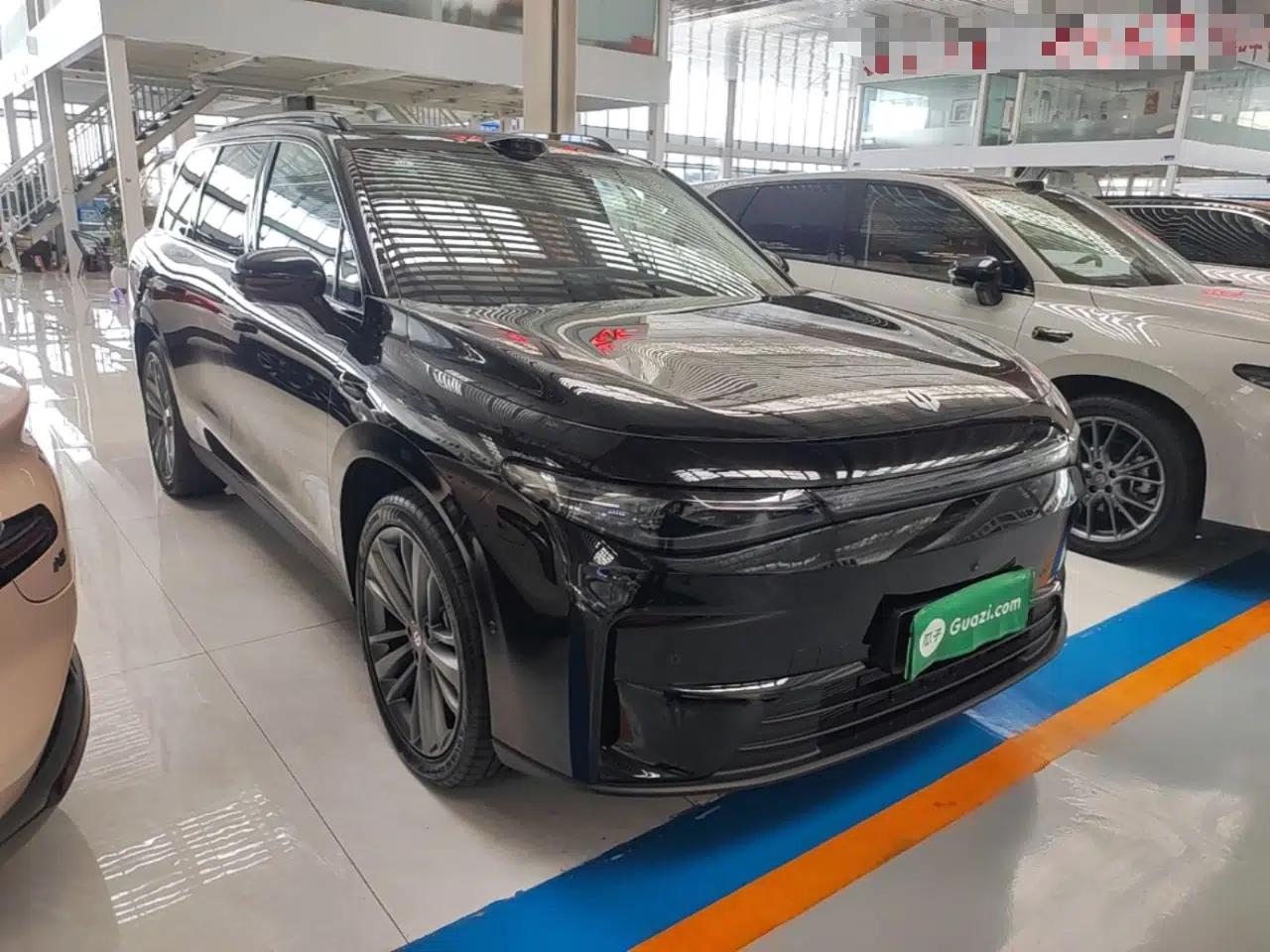 Leapmotor C16 2026 Extended-Range 280 LiDAR Zhizun Edition 6 Seats — миниатюра 3