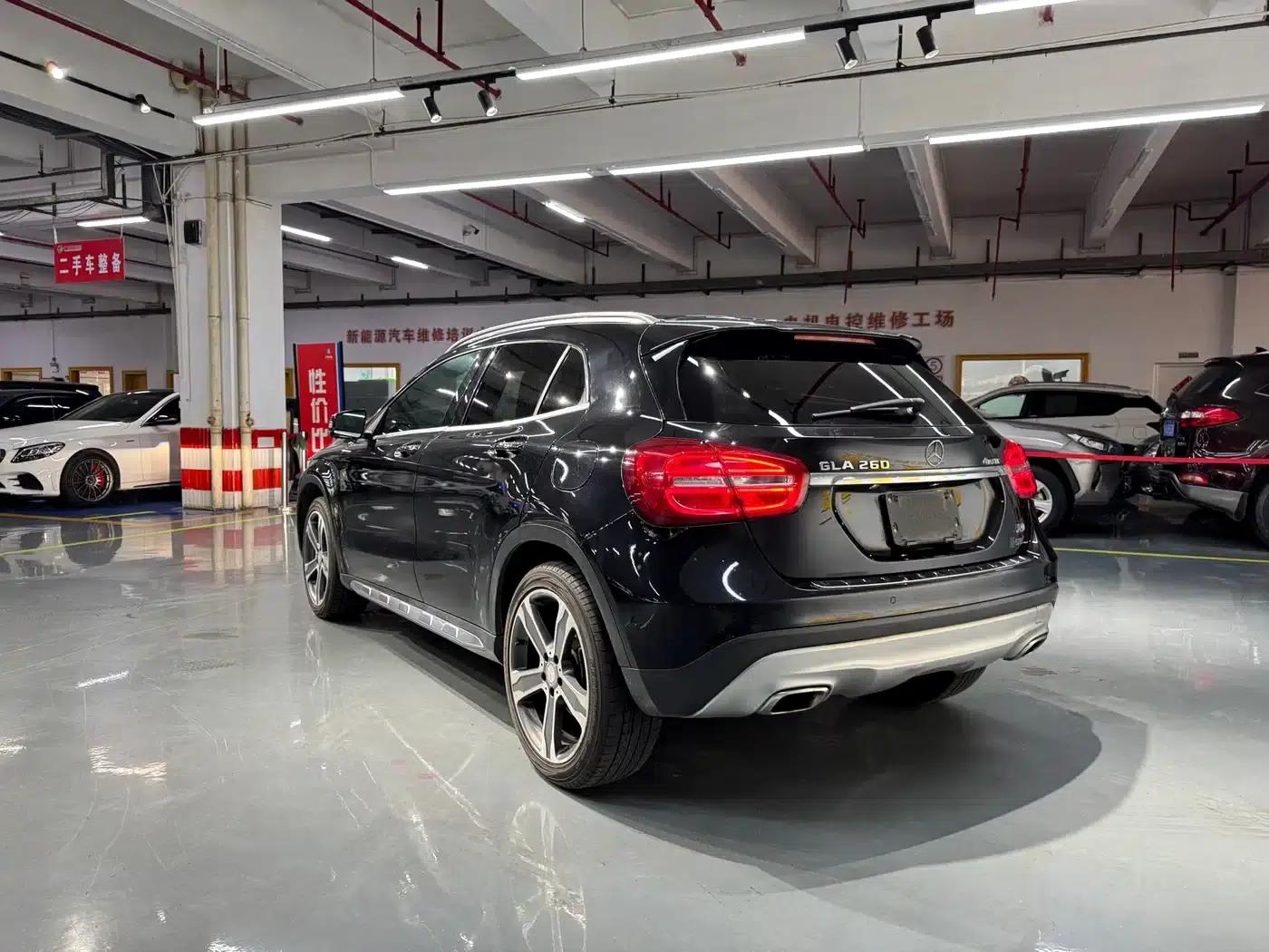 2015 Mercedes-Benz GLA 220 4MATIC Luxury — миниатюра 4