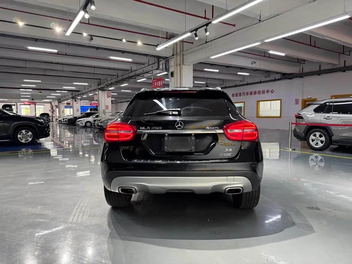 2015 Mercedes-Benz GLA 220 4MATIC Luxury — миниатюра 6