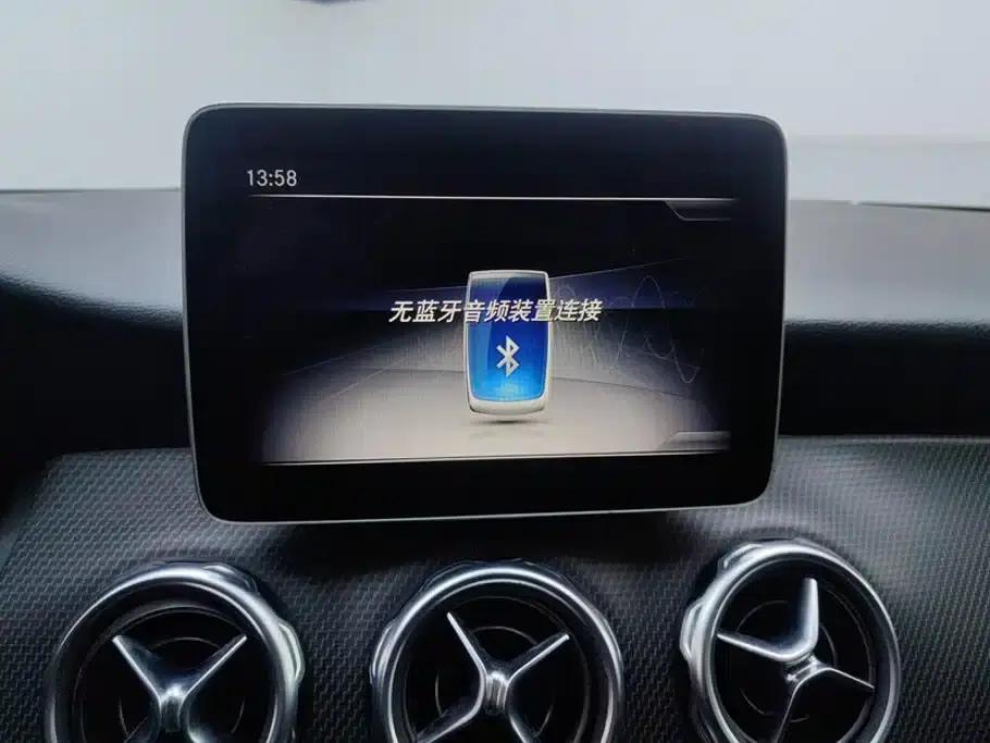 2018 Mercedes-Benz GLA 200 Dynamic — миниатюра 13