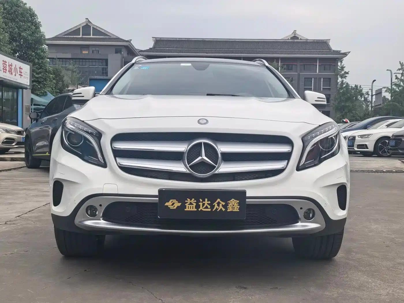 2017 Mercedes-Benz GLA 220 4MATIC Fashion Edition — миниатюра 2