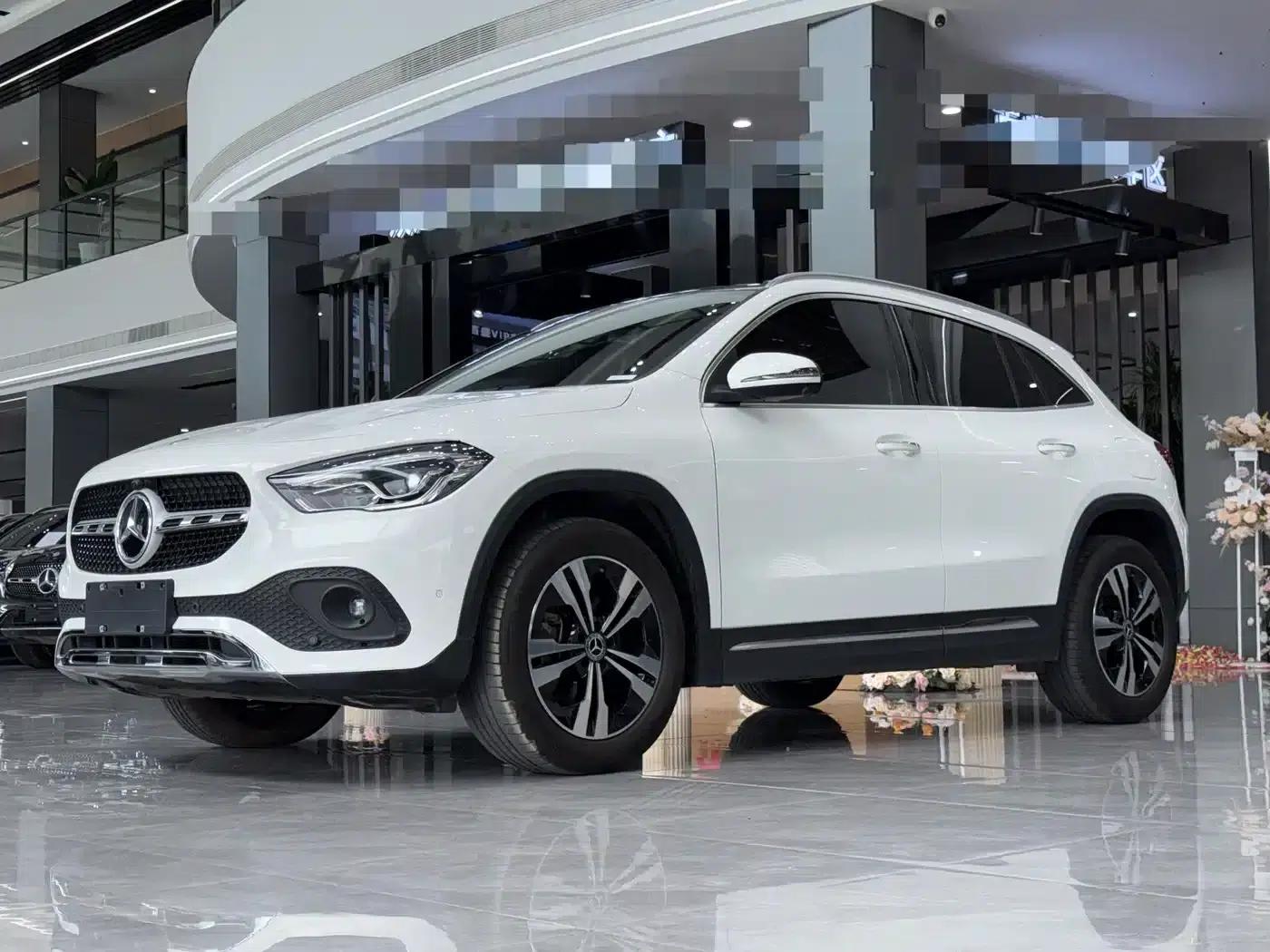 2020 Mercedes-Benz GLA 200 — миниатюра 1