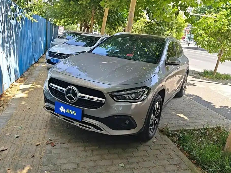 Mercedes-Benz GLA 2022 Facelift GLA 200 — миниатюра 1