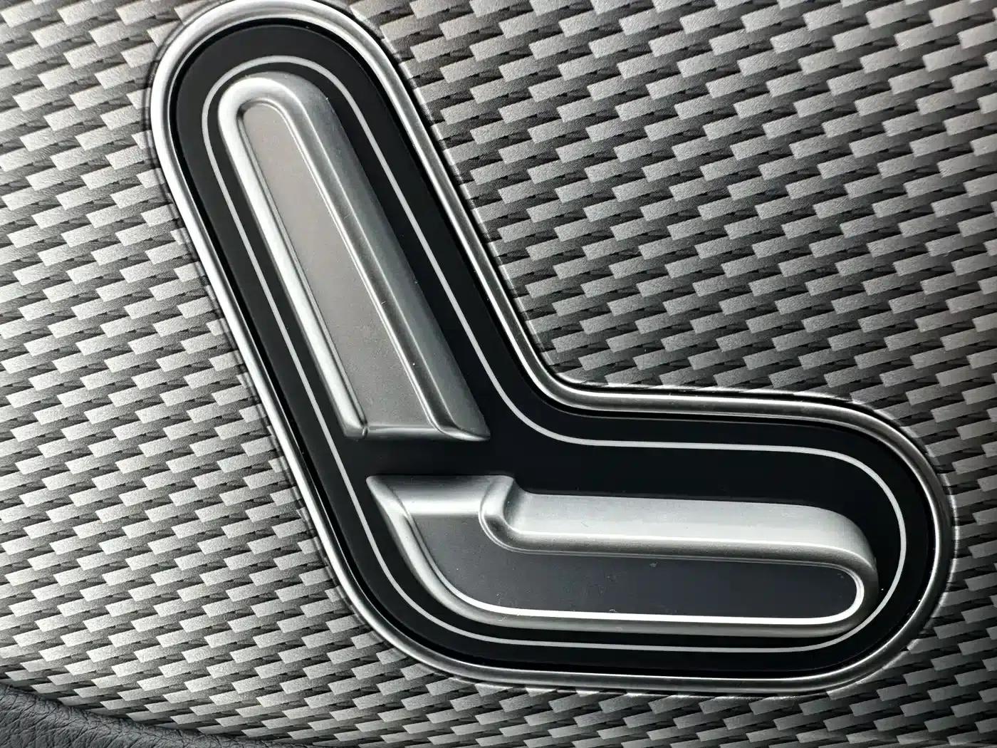 2022 Mercedes-Benz GLA 180 — миниатюра 12