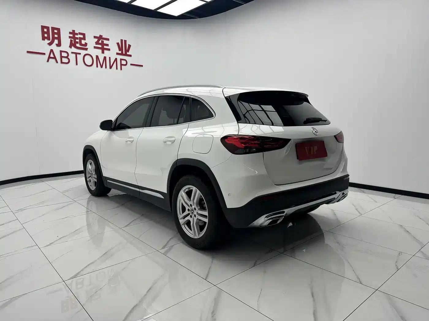 2022 Mercedes-Benz GLA 180 — миниатюра 8