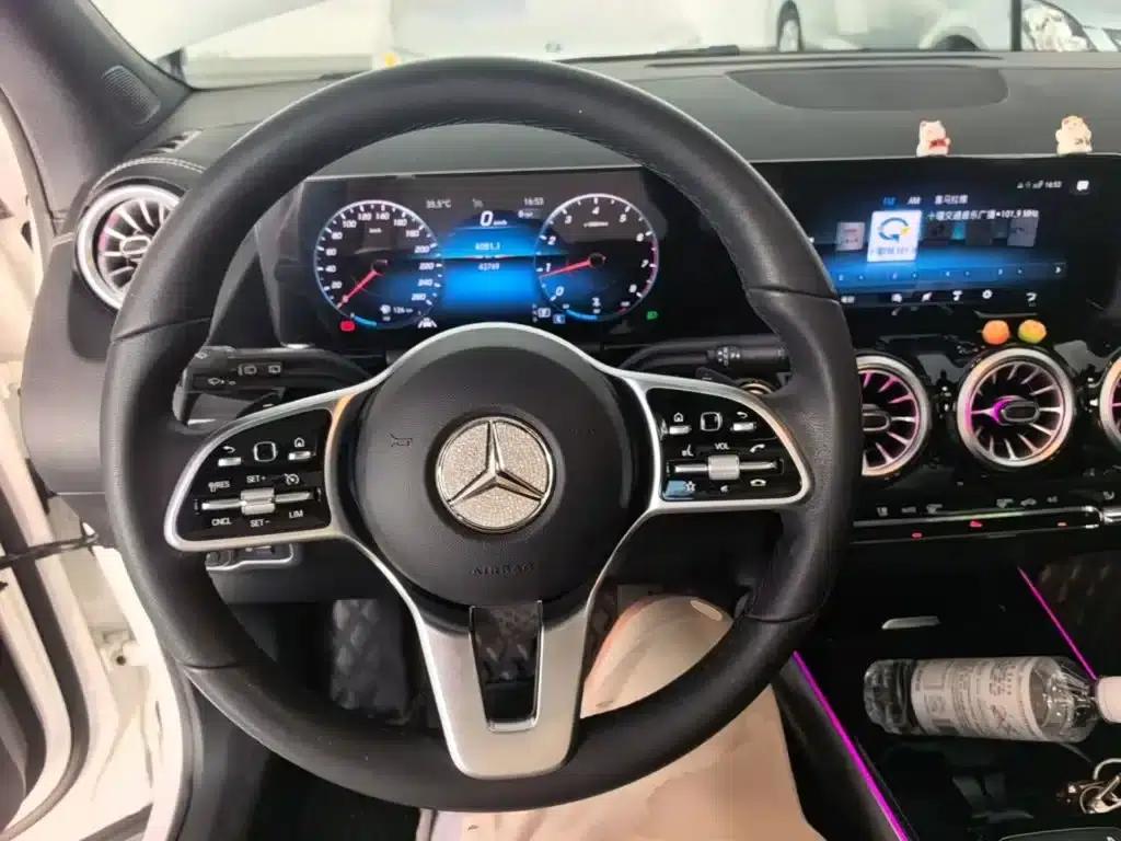 2022 Mercedes-Benz GLA 220 — миниатюра 11