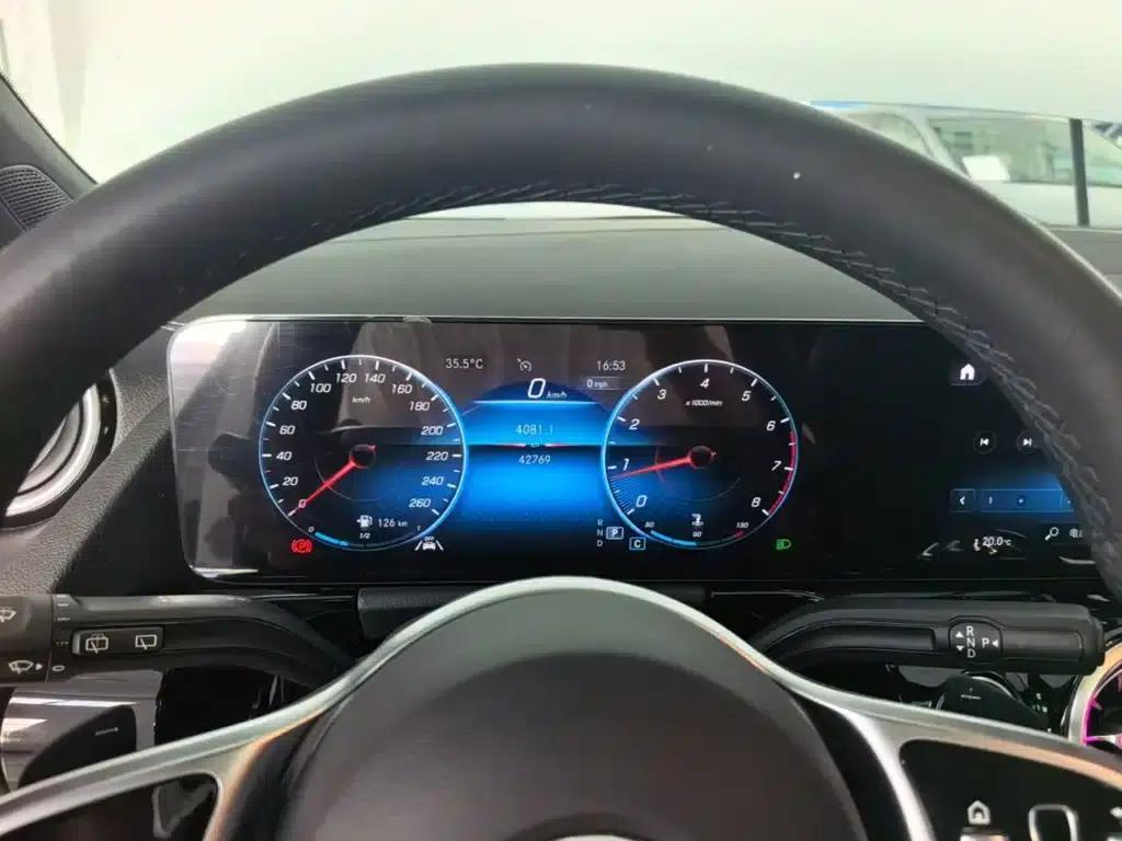 2022 Mercedes-Benz GLA 220 — миниатюра 12