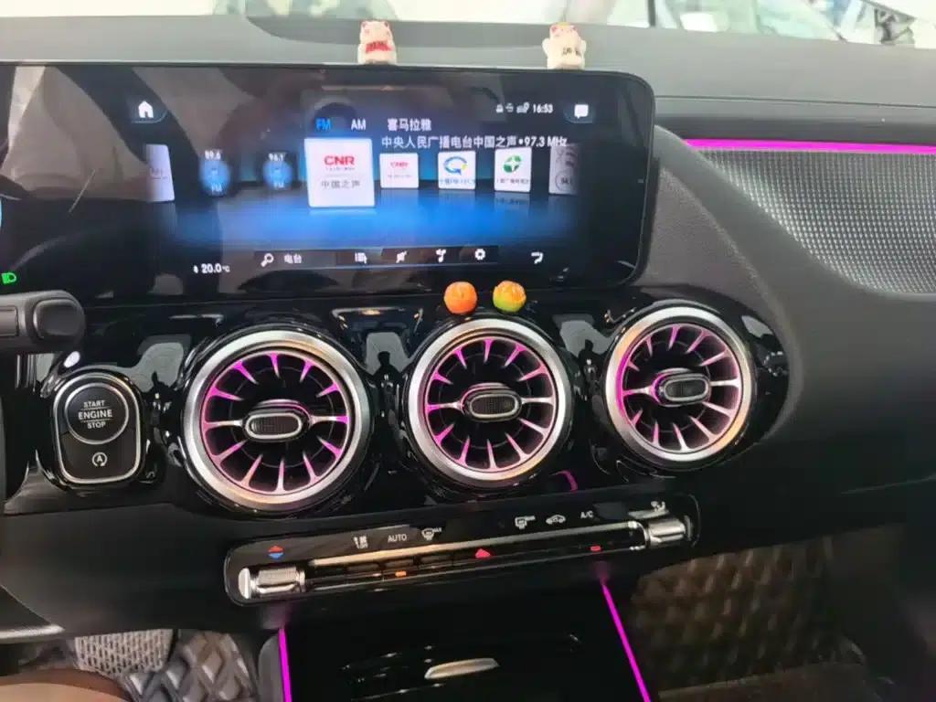 2022 Mercedes-Benz GLA 220 — миниатюра 13