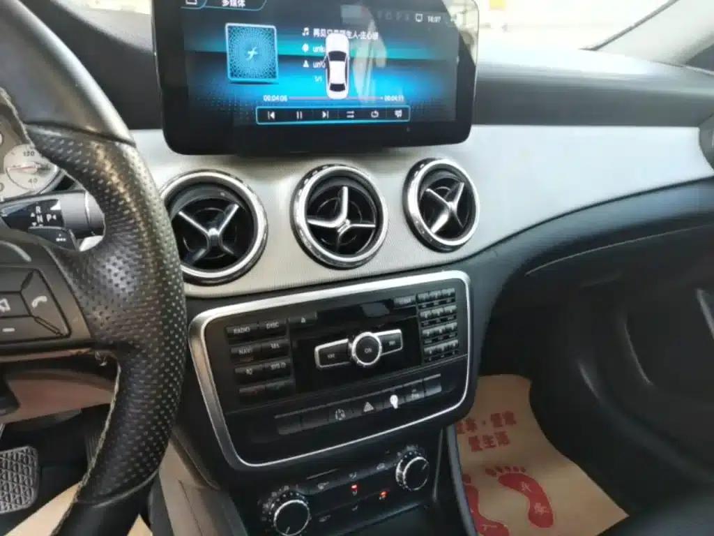2015 Mercedes-Benz GLA 200 Fashion Edition — миниатюра 13