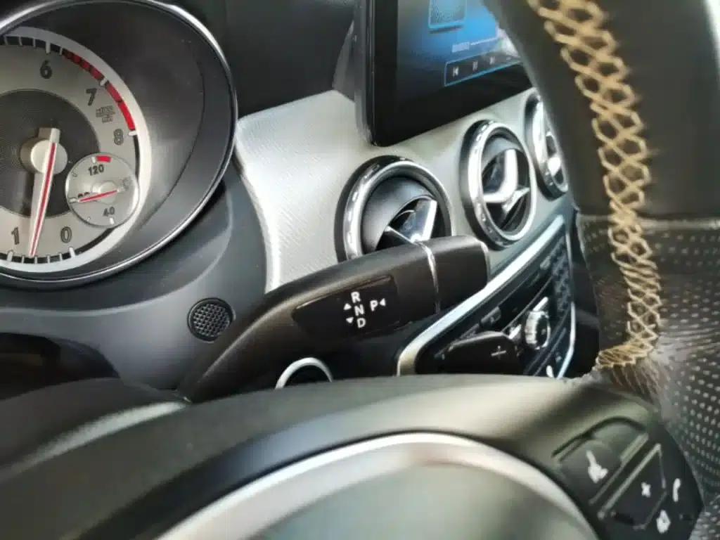 2015 Mercedes-Benz GLA 200 Fashion Edition — миниатюра 14