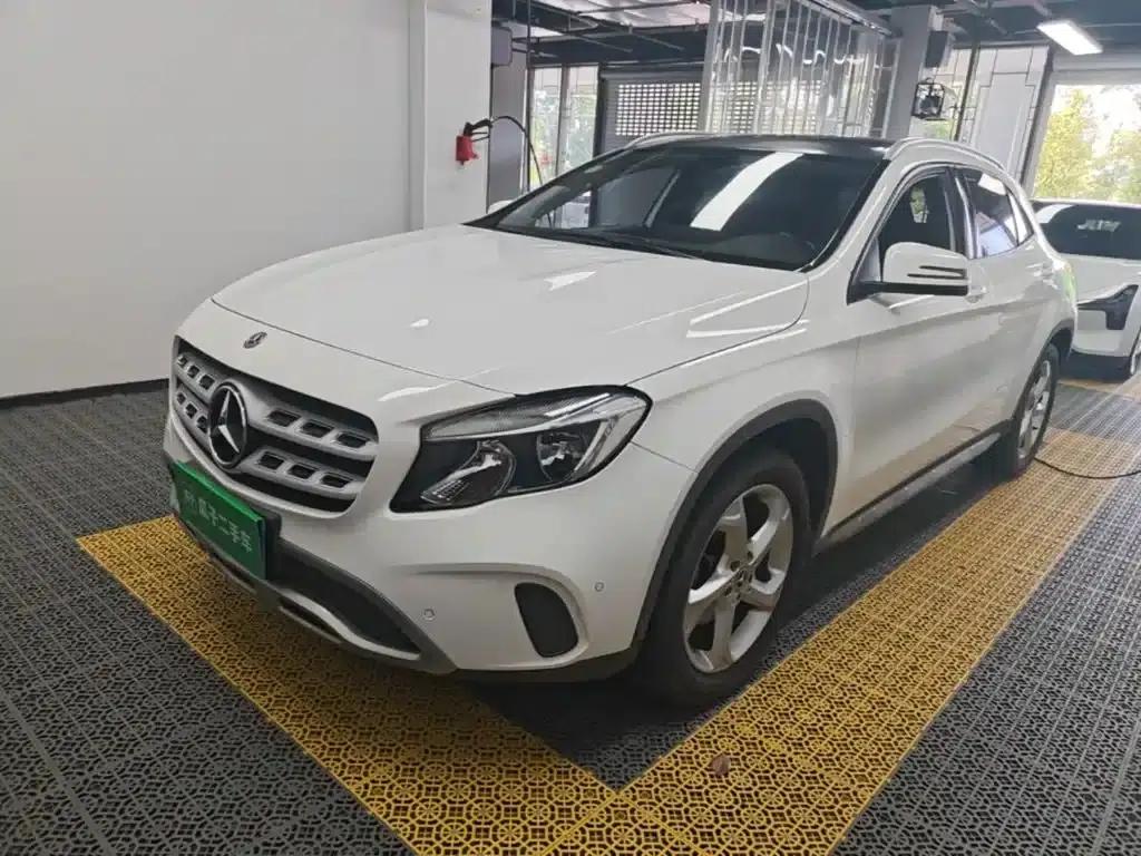 2017 Mercedes-Benz GLA 200 Dynamic — миниатюра 2