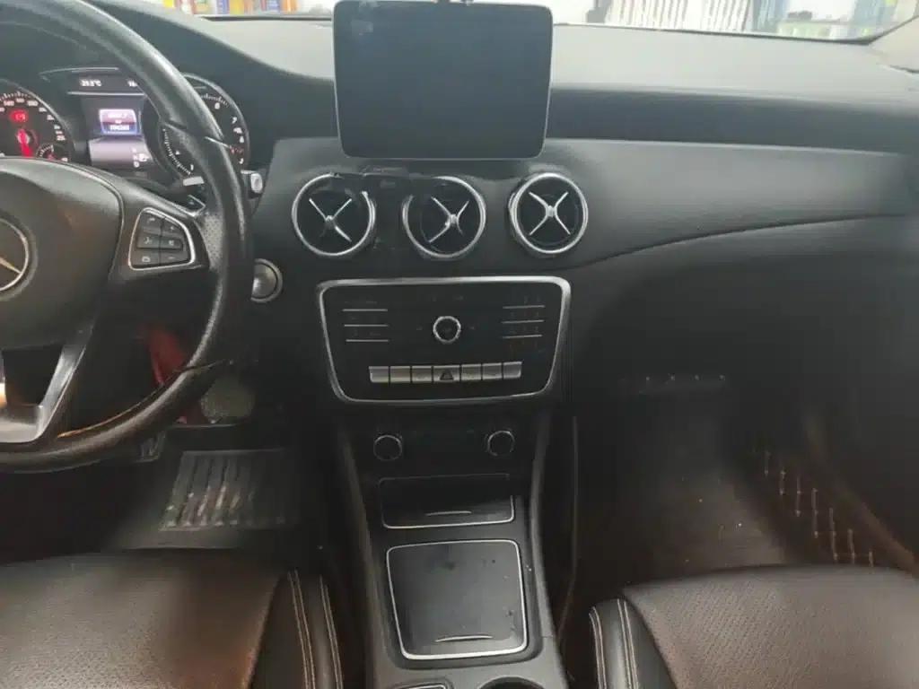 2017 Mercedes-Benz GLA 200 Dynamic — миниатюра 13