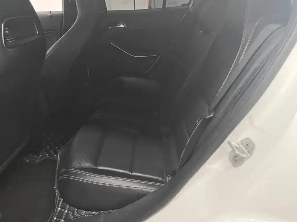 2017 Mercedes-Benz GLA 200 Dynamic — миниатюра 17