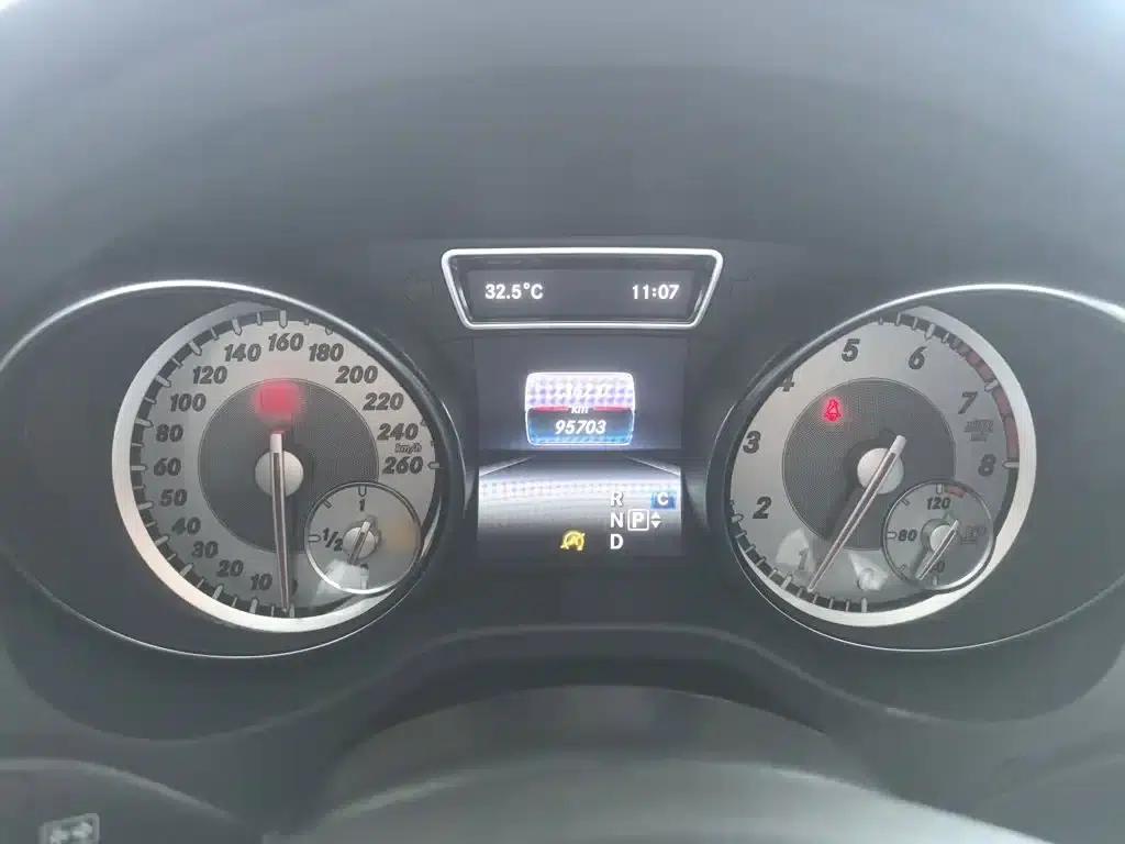 2016 Mercedes-Benz GLA 200 Dynamic — миниатюра 5