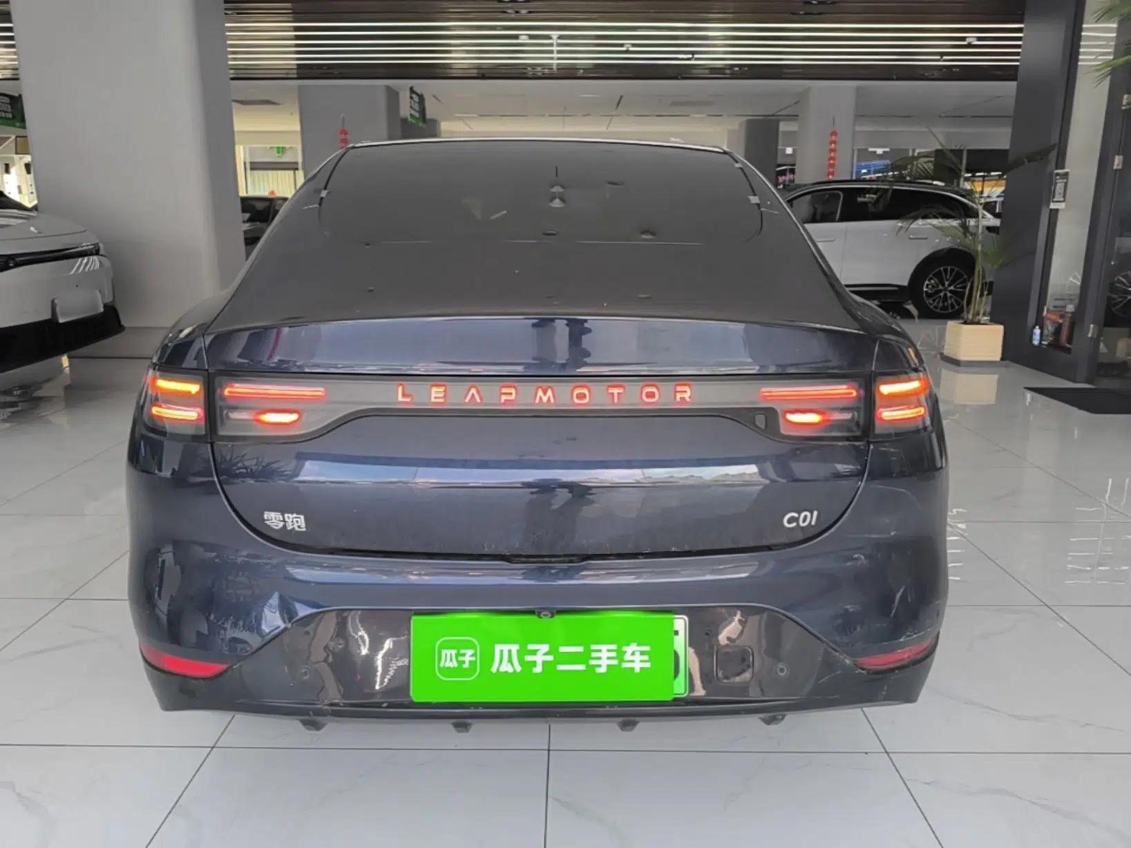 Leapmotor C01 2022 Rear-Drive Ultra-Long Range Version — миниатюра 5