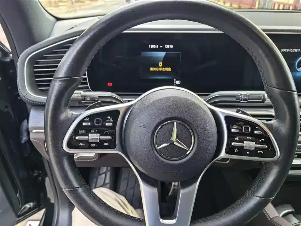 2022 Mercedes-Benz GLS 450 (US Spec) — миниатюра 3