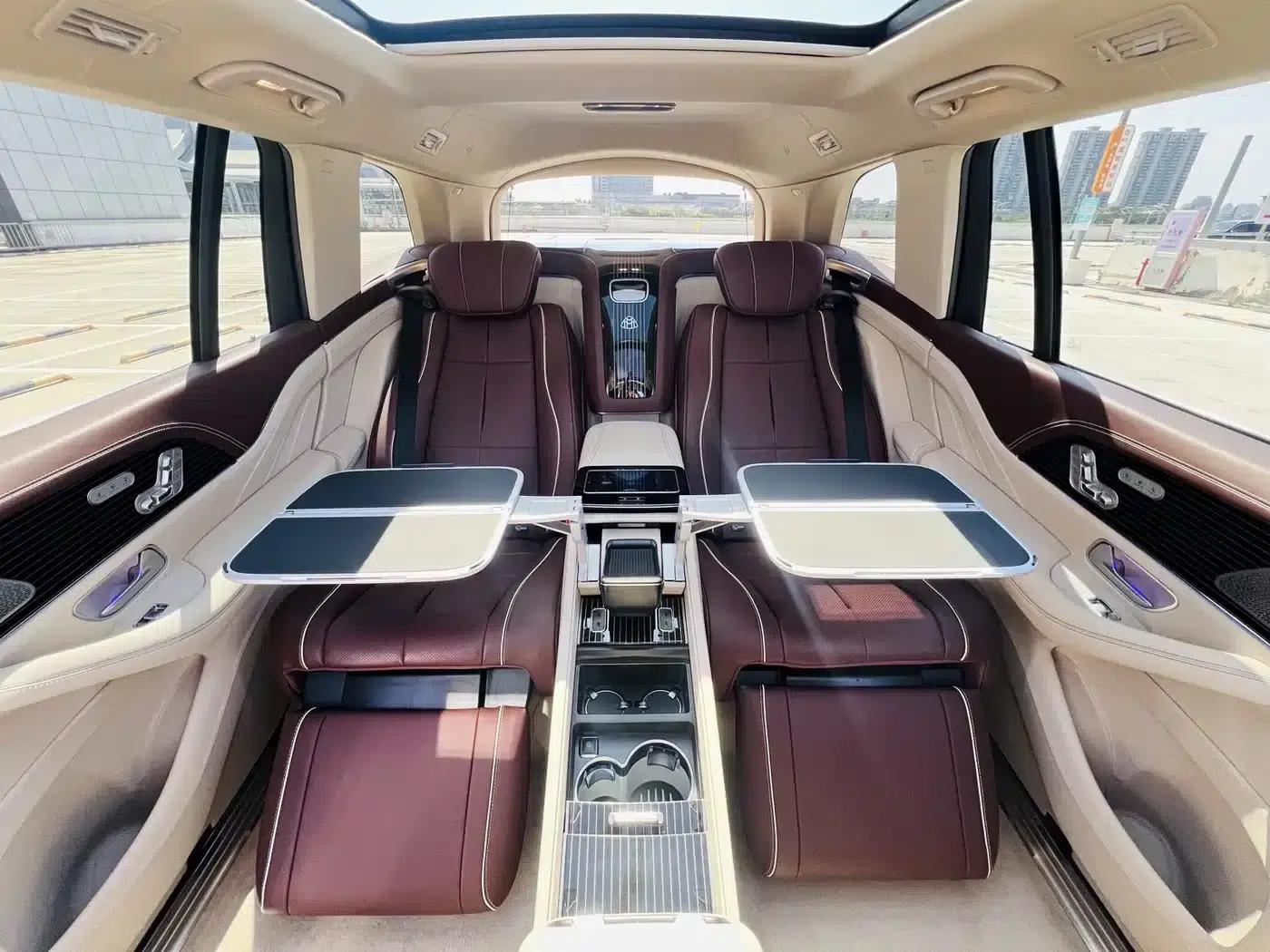 2023 Mercedes-Benz GLS 450 4MATIC Luxury — миниатюра 10