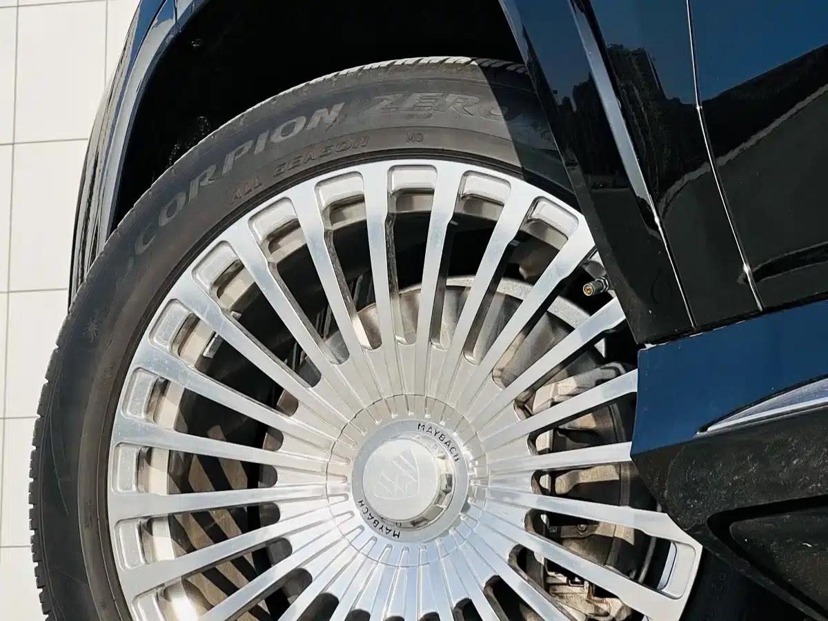 Mercedes-Benz GLS 2023 Facelift GLS 450 4MATIC Luxury — миниатюра 15