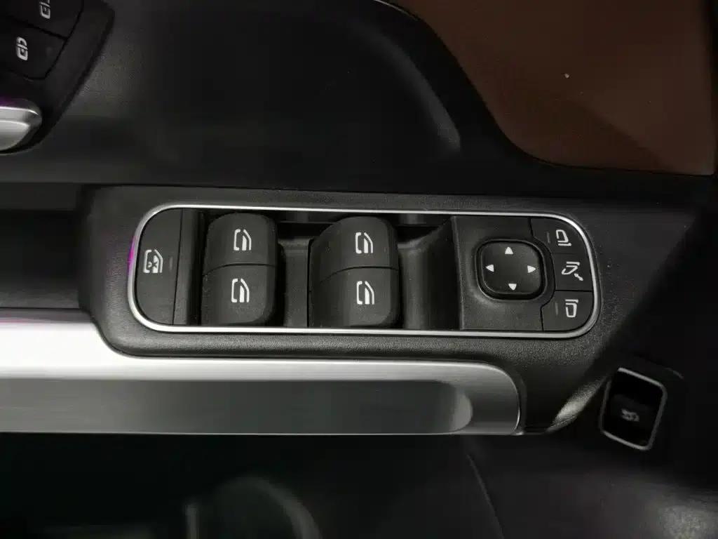 2021 Mercedes-Benz GLB 200 Dynamic — миниатюра 9