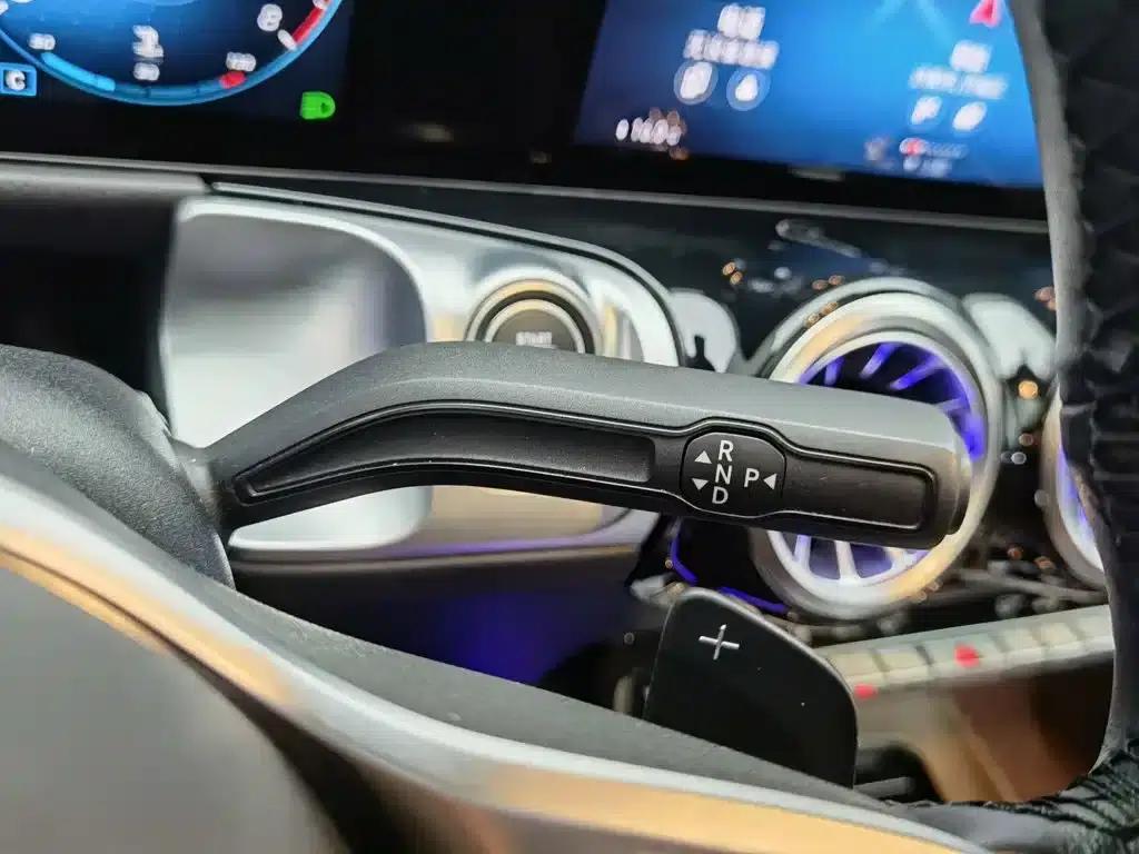 Mercedes-Benz GLB 2022 Facelift GLB 200 Fashion Model — миниатюра 13