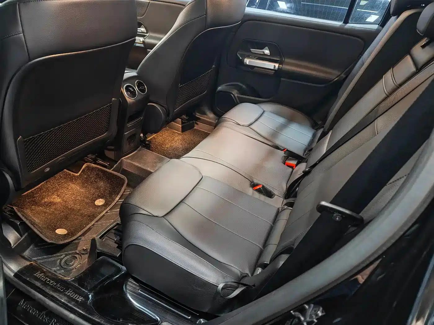 2022 Mercedes-Benz GLB 200 Dynamic — миниатюра 6