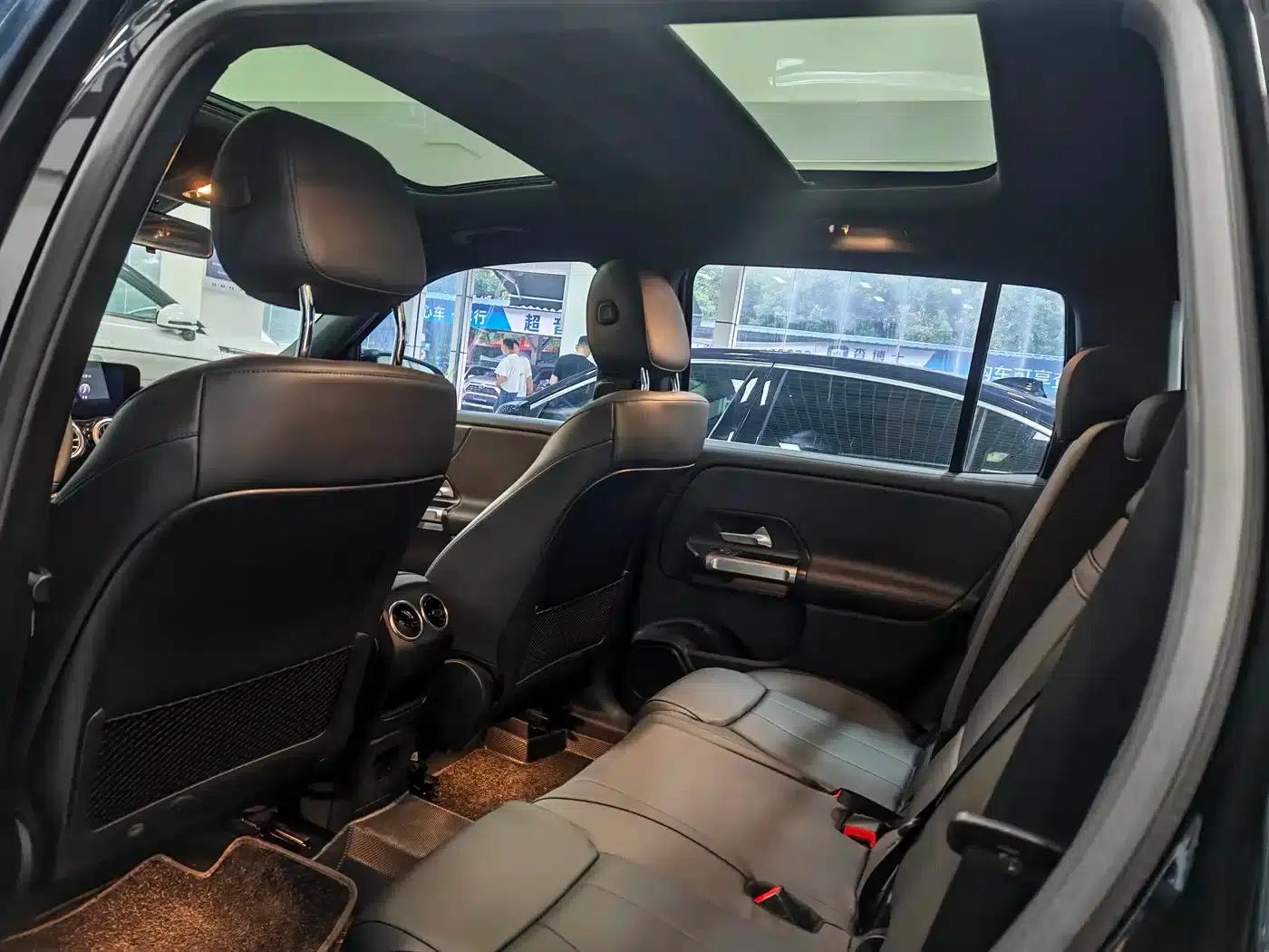 2022 Mercedes-Benz GLB 200 Dynamic — миниатюра 7