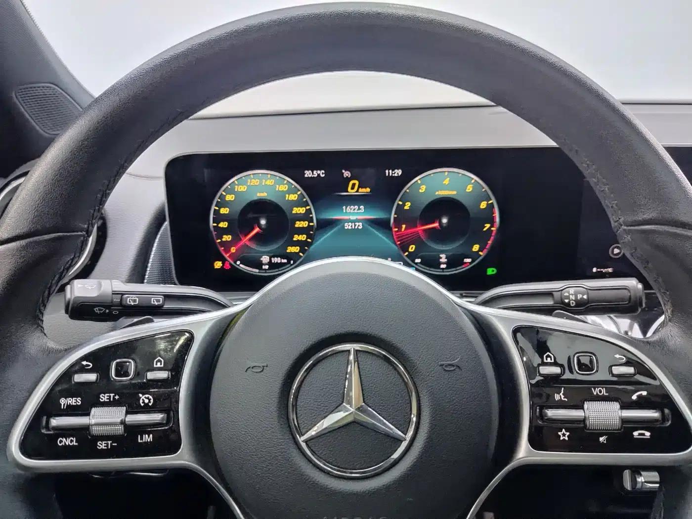 2020 Mercedes-Benz GLB 180 Fashion Edition — миниатюра 11